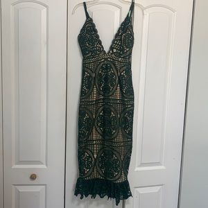 Emerald green strappy thick lace frill hem dress